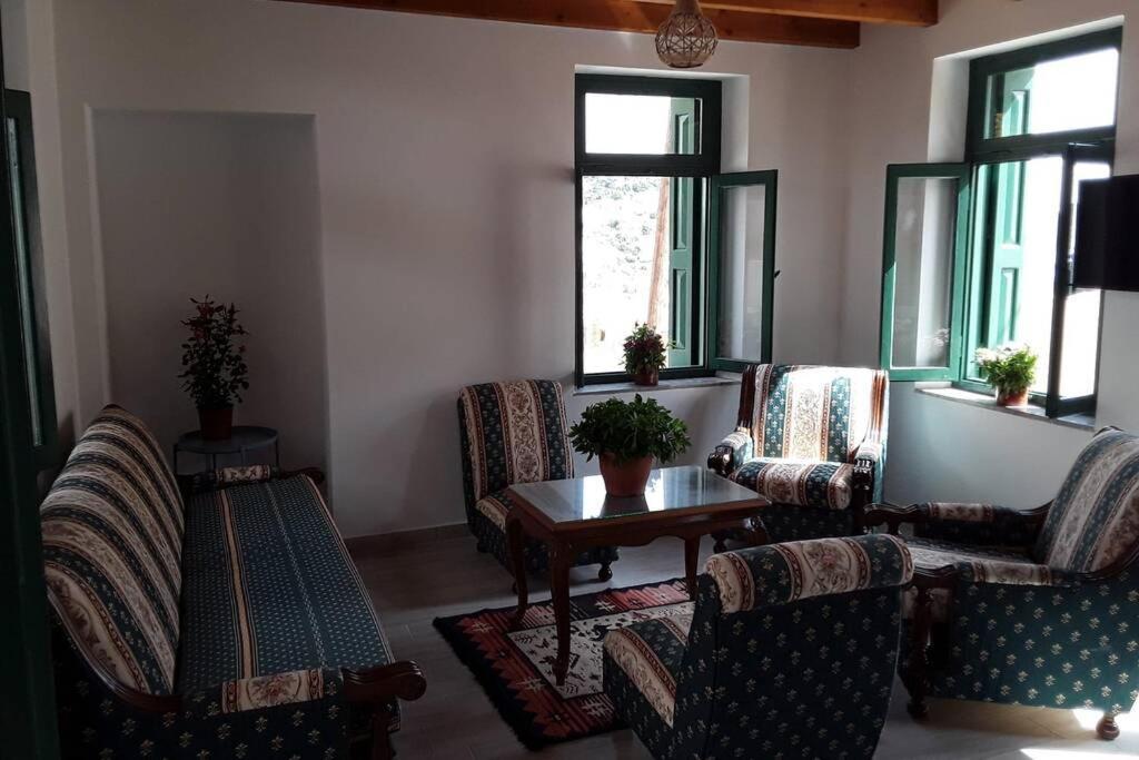 Giorgina'S House Διαμέρισμα Σύμη Εξωτερικό φωτογραφία